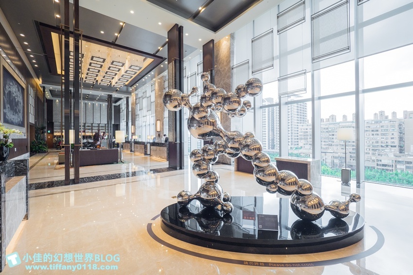 [台北下午茶]超值夢幻JC CAT雲朵鳥籠下午茶/六福萬怡大廳酒吧/好吃好拍的雙人下午茶推薦