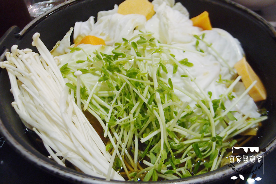 食記◎--【士林】富堯壽喜燒。好吃又便宜/學生族大口吃肉首選