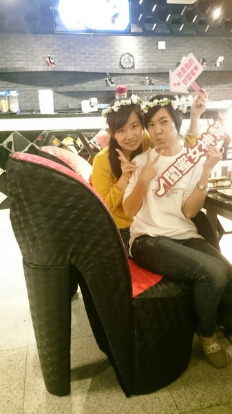 閨蜜創意廚房(高雄店)：高雄閨蜜創意廚房~再忙也要跟好朋友吃頓飯~