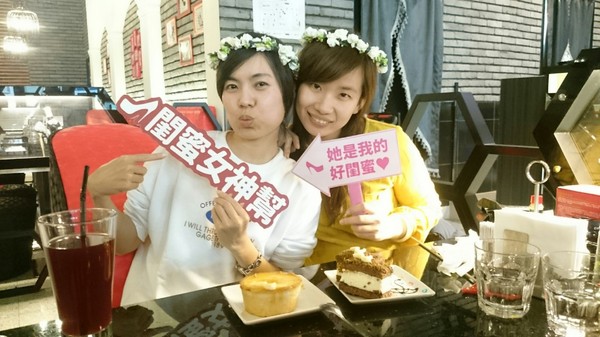 閨蜜創意廚房(高雄店)：高雄閨蜜創意廚房~再忙也要跟好朋友吃頓飯~