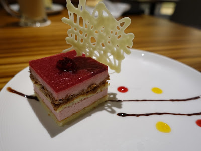 [食記] 朵頤。排餐館Doricious。高CP值七品套餐(統一時代百貨)