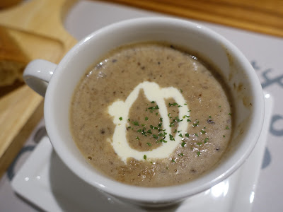 [食記] 朵頤。排餐館Doricious。高CP值七品套餐(統一時代百貨)