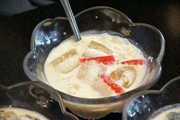 高雄平價泰式料理推薦【泰豪泰式料理】純正的泰式風味搭配上舒適的用餐空間,家庭聚餐、朋友相聚都很OK~※