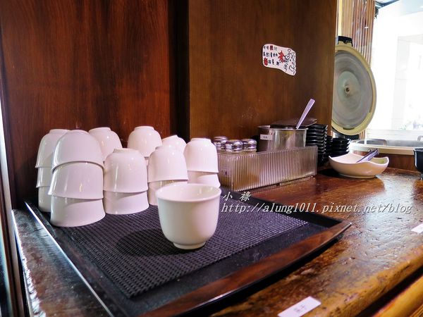 鑫食堂 燒肉丼飯 烏龍麵：鑫食堂  燒肉丼飯‧烏龍麵/愛評體驗團