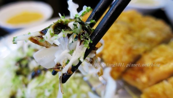 鑫食堂 燒肉丼飯 烏龍麵：鑫食堂  燒肉丼飯‧烏龍麵/愛評體驗團