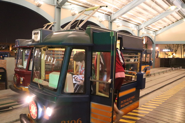 大魯閣草衙道 九大娛樂主題攻略地圖,週五Party Night 一起來狂歡吧!!全台第一座駕駛樂園-鈴鹿賽道樂園 讓你一次玩爽爽!!