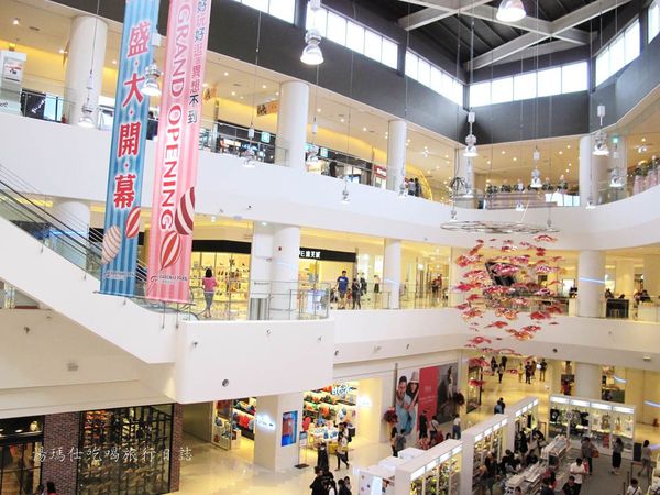 高雄親子百貨公司,周末親子旅遊推薦,國際主題樂園,鈴鹿賽道樂園,大魯閣草衙道,國賓影城_27