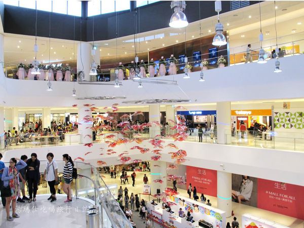 高雄親子百貨公司,周末親子旅遊推薦,國際主題樂園,鈴鹿賽道樂園,大魯閣草衙道,國賓影城_28