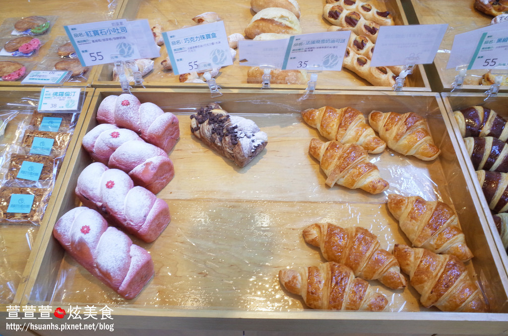 【台北】麵包劇場 Alter Ego 1892。人手一條 法國生乳蛋糕捲x帕瑪森舒芙蕾 堅持高品質原料(Line@生活圈 免費好禮四選一)