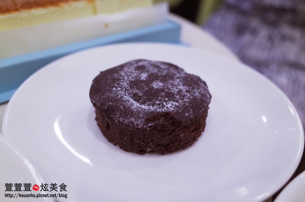 【台北】麵包劇場 Alter Ego 1892。人手一條 法國生乳蛋糕捲x帕瑪森舒芙蕾 堅持高品質原料(Line@生活圈 免費好禮四選一)