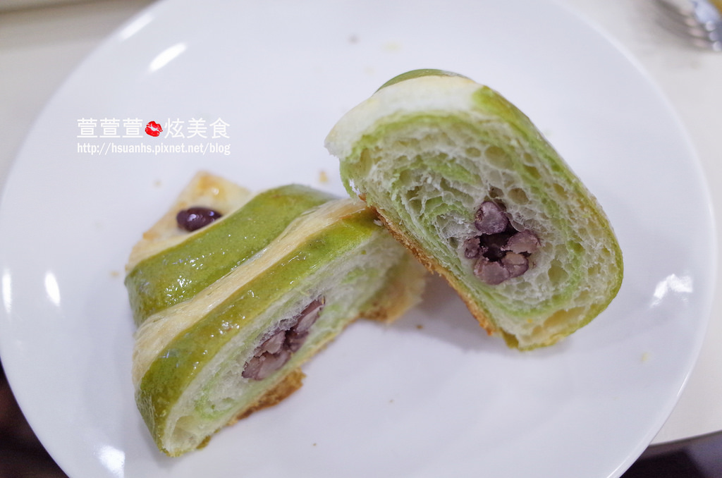 【台北】麵包劇場 Alter Ego 1892。人手一條 法國生乳蛋糕捲x帕瑪森舒芙蕾 堅持高品質原料(Line@生活圈 免費好禮四選一)