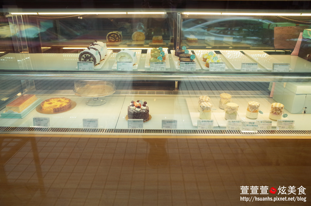 【台北】麵包劇場 Alter Ego 1892。人手一條 法國生乳蛋糕捲x帕瑪森舒芙蕾 堅持高品質原料(Line@生活圈 免費好禮四選一)