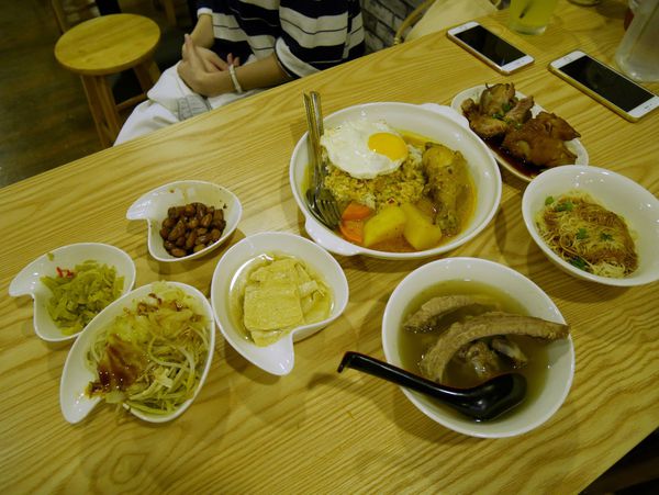 正宗獅城肉骨茶 新加坡美食 新竹 肉骨茶