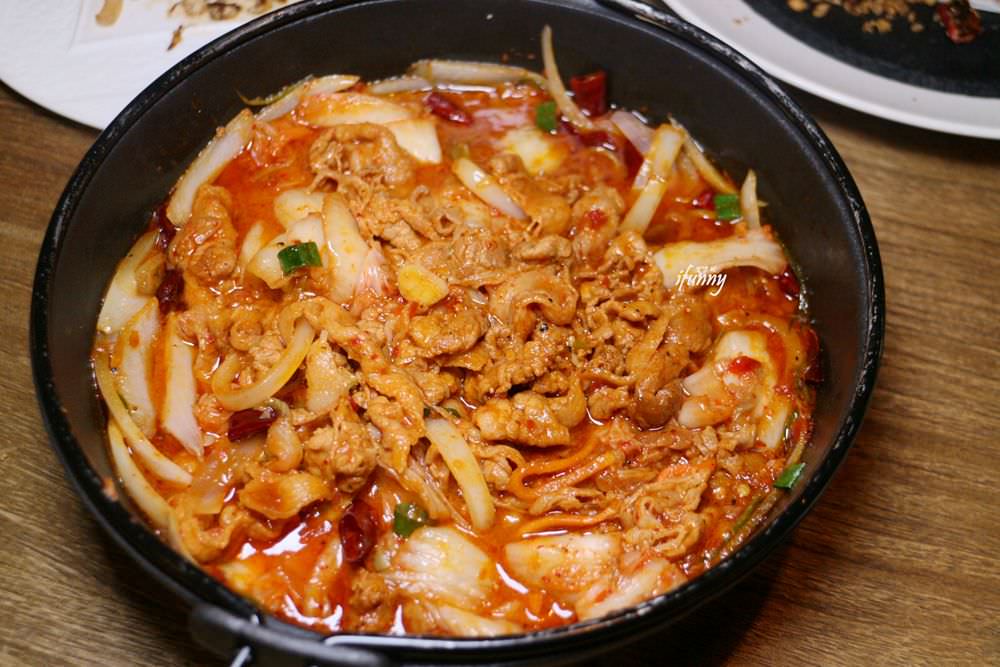 [忠孝敦化站]啤調客 Beeru 拉霸啤酒 X 新潮台菜~市民大道聚餐/食尚玩家推薦 - ifunny 艾方妮的遊樂場