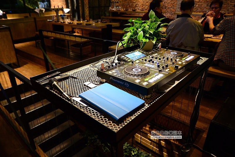 啤調客 Beeru-想喝多少啤酒自己決定,結合了高科技的啤酒屋@台北市松山區/台式料理餐廳/啤酒/忠孝敦化站