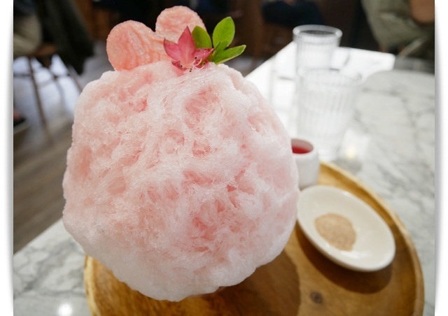 「Cuiqu Coffee 奎克咖啡」奎克x萬波聯名冰品，可愛的日式刨冰 ♡