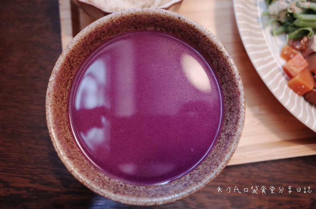 17-11-07-23-44-18-144_deco.jpg 17-11-07-23-44-18-144_deco.jpg