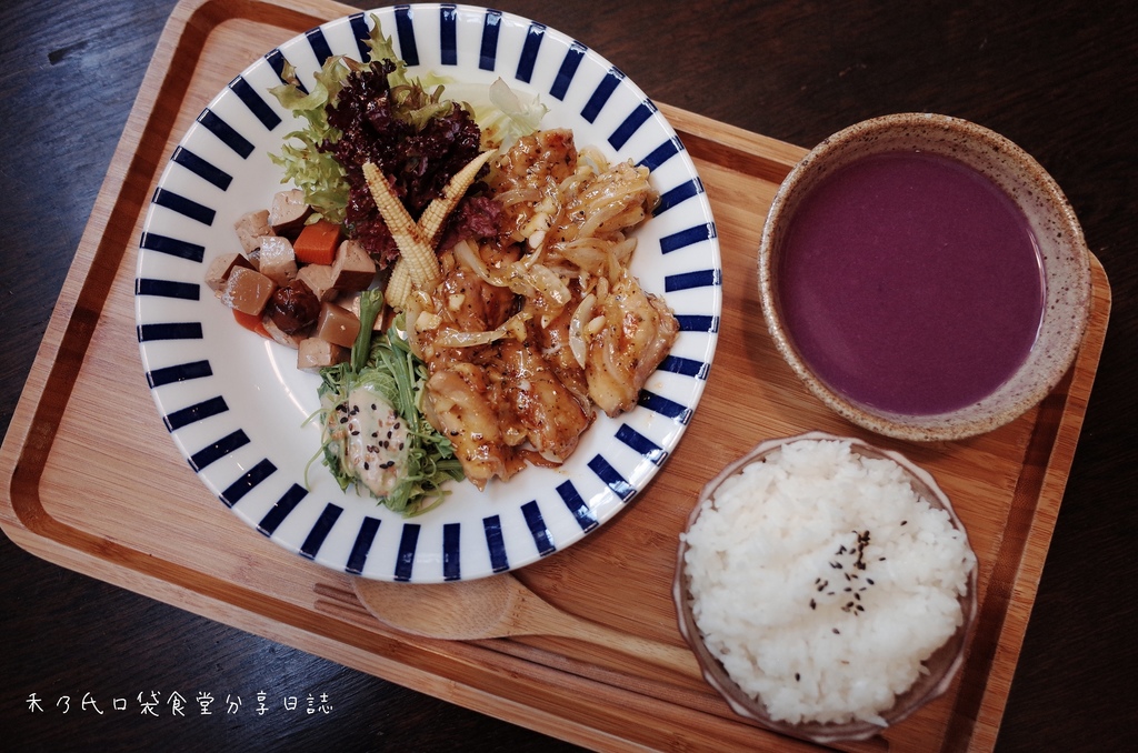 17-11-07-23-47-39-720_deco.jpg 17-11-07-23-47-39-720_deco.jpg