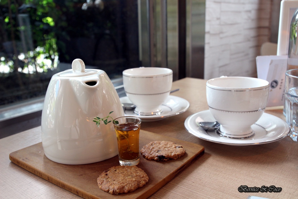 IMG_0890.JPG IMG_0890.JPG