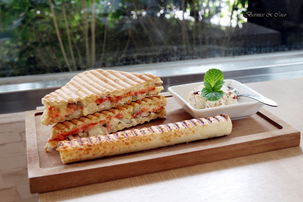 IMG_0836.JPG IMG_0836.JPG