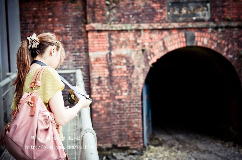 1447302086-673971048