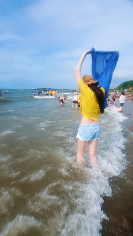 SelfieCity_20170624193652_org.jpg SelfieCity_20170624193652_org.jpg