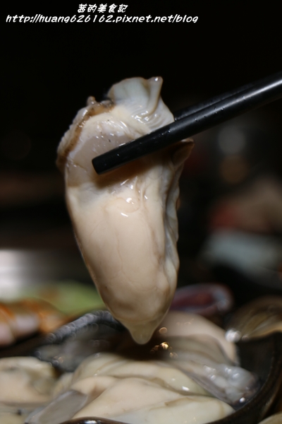 一品堂IPPIN 精緻涮涮鍋：【新北板橋區】板橋火鍋推薦『一品堂IPPIN 精緻涮涮鍋』霸氣大海陸鍋/極黑和牛雪花