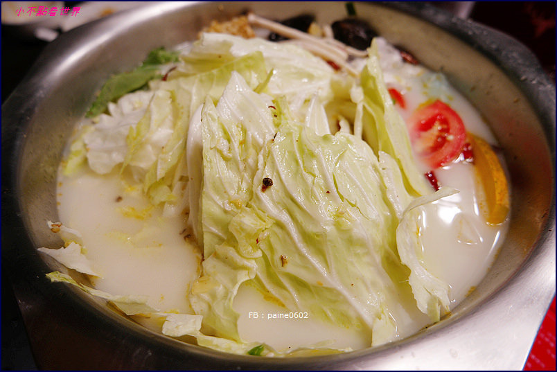 [台北]東區•大宅門乾鍋鴨頭.真正源自中國.乾的火鍋.酥脆鴨頭一鍋兩吃 - 小不點看世界★Paine吃玩世界旅遊趣