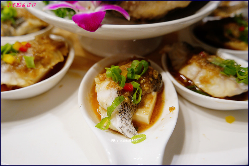 [台北]東區•大宅門乾鍋鴨頭.真正源自中國.乾的火鍋.酥脆鴨頭一鍋兩吃 - 小不點看世界★Paine吃玩世界旅遊趣