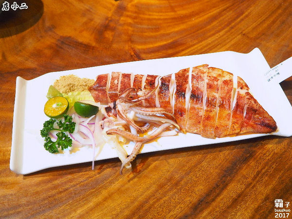 店小二串燒燒肉：店小二串燒、異國料理，中國風居酒屋氣氛佳~