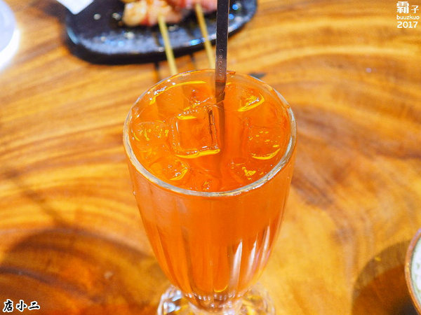 店小二串燒燒肉：店小二串燒、異國料理，中國風居酒屋氣氛佳~