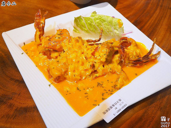 店小二串燒燒肉：店小二串燒、異國料理，中國風居酒屋氣氛佳~