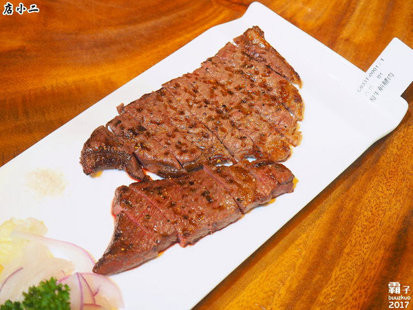 店小二串燒燒肉：店小二串燒、異國料理，中國風居酒屋氣氛佳~