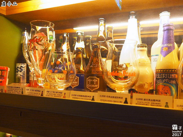 店小二串燒燒肉：店小二串燒、異國料理，中國風居酒屋氣氛佳~