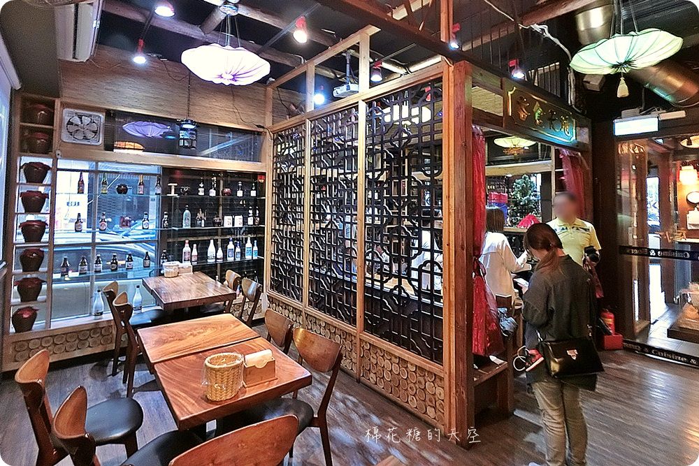 來一杯歡樂氣氛立馬飆升！夏日聚餐首選台中店小二3000cc啤酒趴