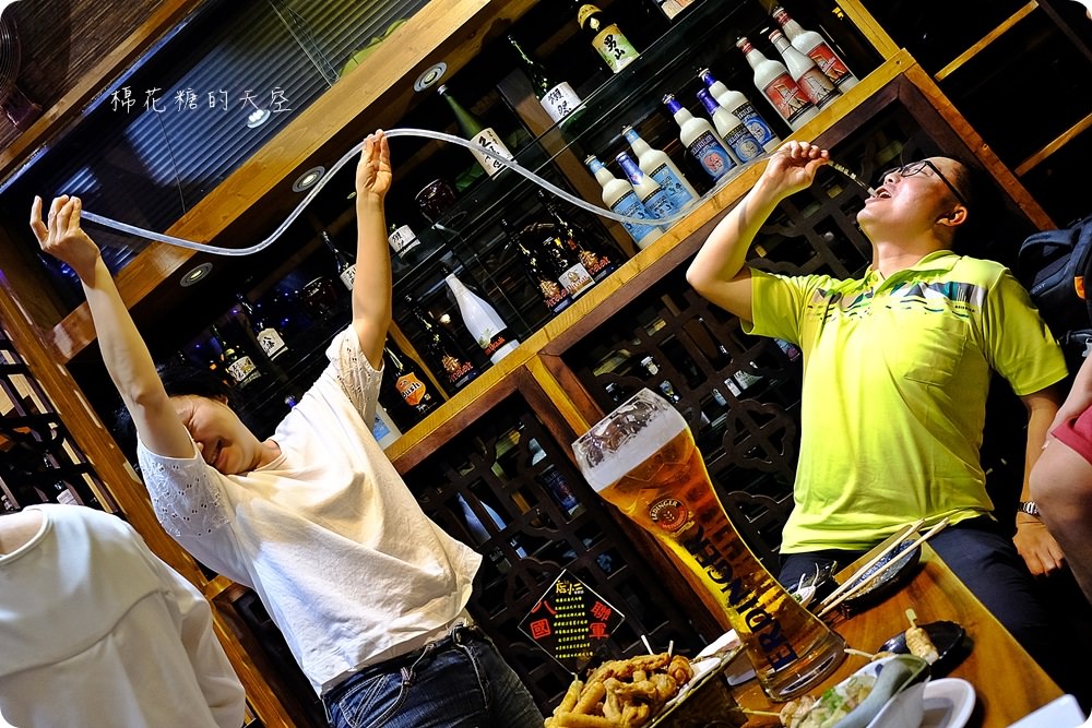 來一杯歡樂氣氛立馬飆升！夏日聚餐首選台中店小二3000cc啤酒趴