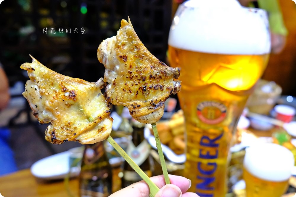 來一杯歡樂氣氛立馬飆升！夏日聚餐首選台中店小二3000cc啤酒趴