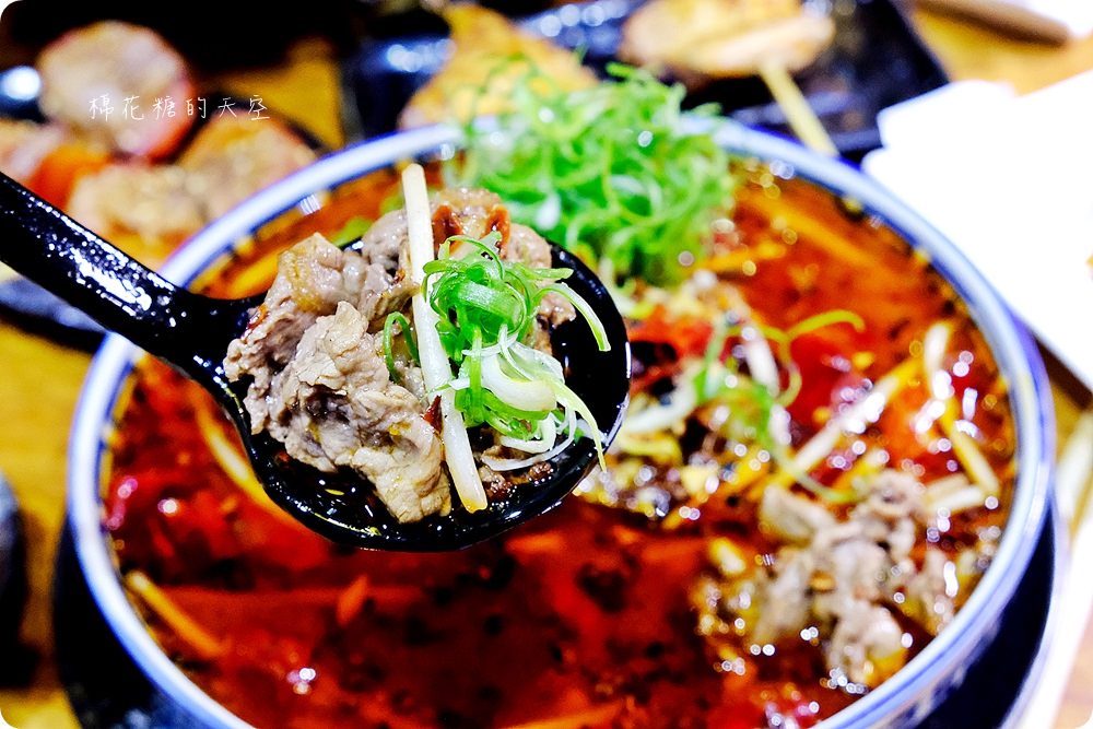 來一杯歡樂氣氛立馬飆升！夏日聚餐首選台中店小二3000cc啤酒趴