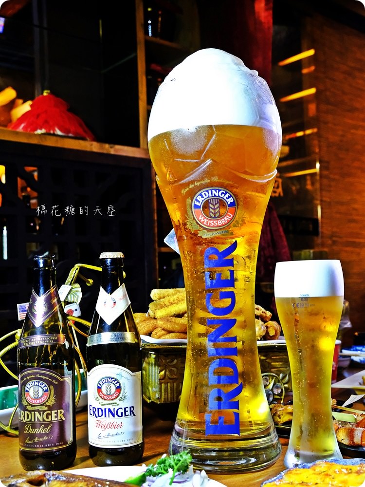 來一杯歡樂氣氛立馬飆升！夏日聚餐首選台中店小二3000cc啤酒趴