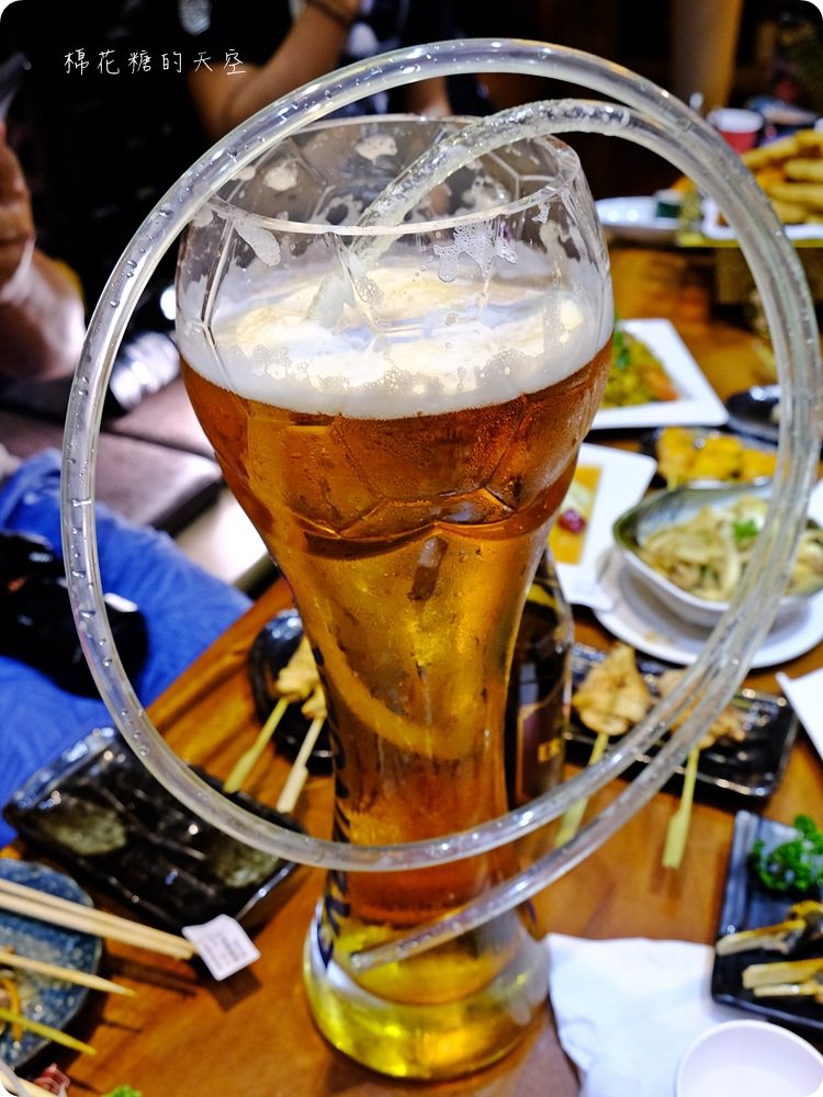 來一杯歡樂氣氛立馬飆升！夏日聚餐首選台中店小二3000cc啤酒趴