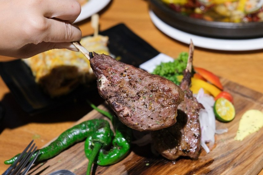 店小二, 台中美食, 台中居酒屋, 台中慶生餐廳, 生日壽星優惠, 店小二串燒菜單, 忠明南路美食 店小二, 台中美食, 台中居酒屋, 台中慶生餐廳, 生日壽星優惠, 店小二串燒菜單, 忠明南路美食