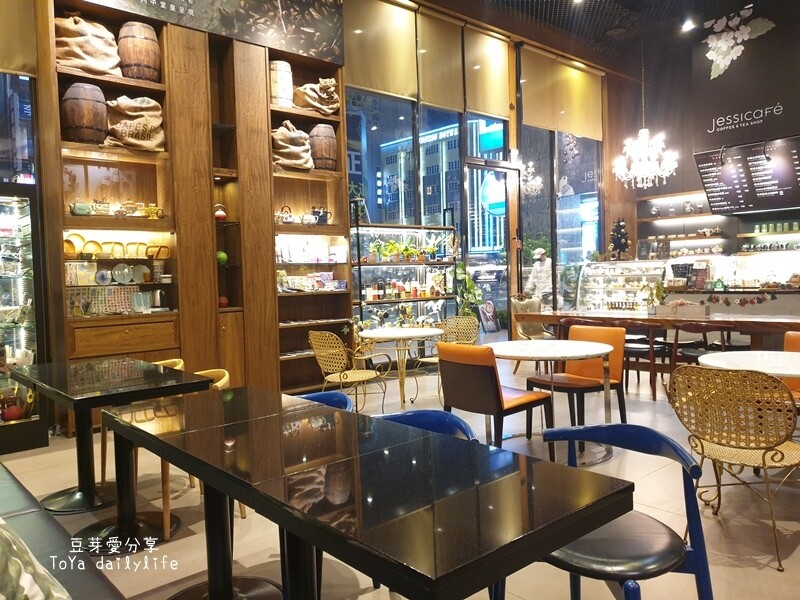 捷絲旅高雄站前館 Just Sleep Kaohsiung｜乾淨舒適的晶華旗下品牌🌱豆芽愛住在高雄