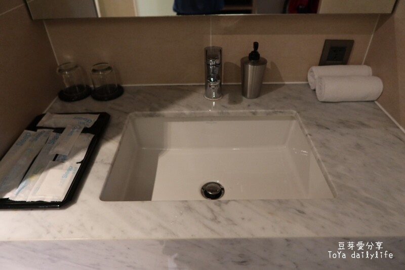 捷絲旅高雄站前館 Just Sleep Kaohsiung｜乾淨舒適的晶華旗下品牌🌱豆芽愛住在高雄