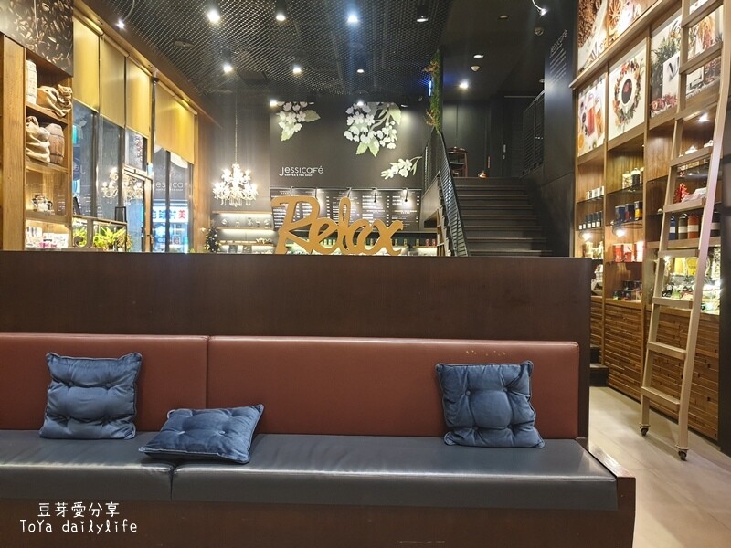 捷絲旅高雄站前館 Just Sleep Kaohsiung｜乾淨舒適的晶華旗下品牌🌱豆芽愛住在高雄