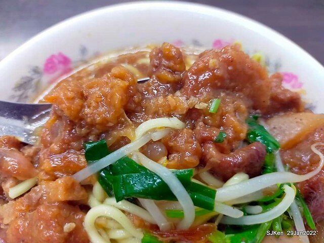 (三重美食)「豐原廟東清水排骨麵」三重正義南路店(Pork Rib noodle store), Taipei, Taiwan, SJKen, Jan 29, 2022.