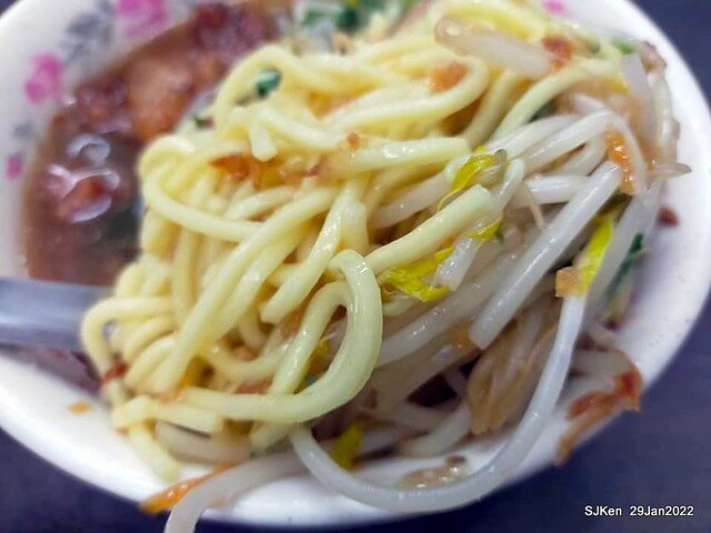 (三重美食)「豐原廟東清水排骨麵」三重正義南路店(Pork Rib noodle store), Taipei, Taiwan, SJKen, Jan 29, 2022.