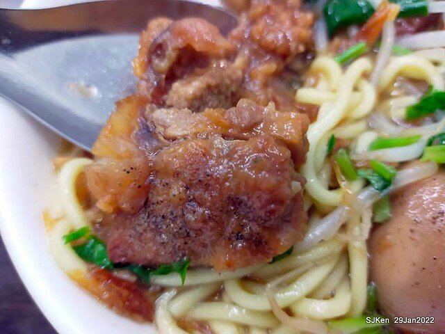 (三重美食)「豐原廟東清水排骨麵」三重正義南路店(Pork Rib noodle store), Taipei, Taiwan, SJKen, Jan 29, 2022.
