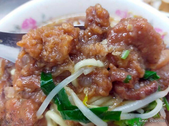 (三重美食)「豐原廟東清水排骨麵」三重正義南路店(Pork Rib noodle store), Taipei, Taiwan, SJKen, Jan 29, 2022.