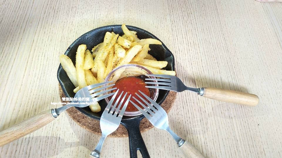 18838799_1871311999789473_3291996992505088589_n