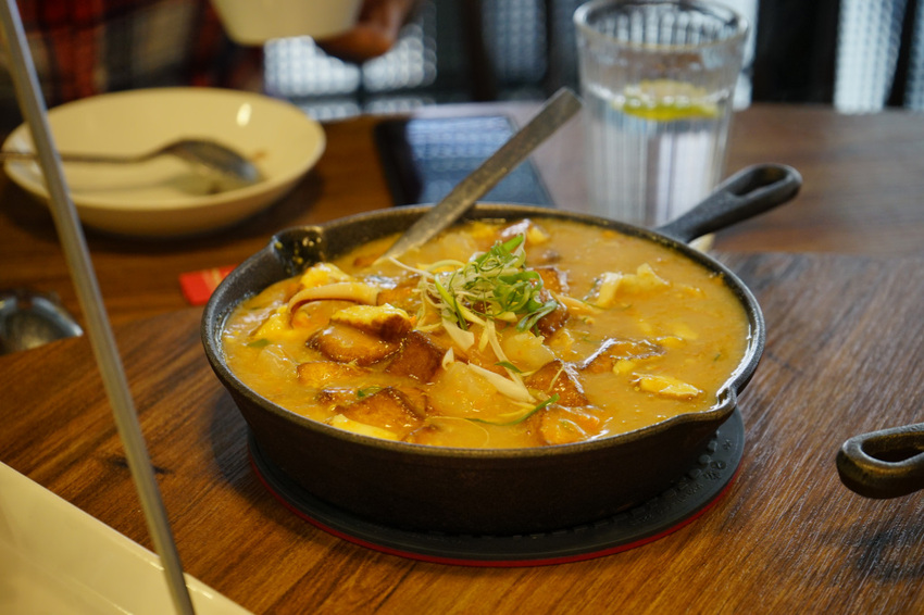 台北｜飯BAR mini(忠孝店) 東區中菜餐廳．多人聚餐餐廳推薦！ - 奇奇一起玩樂趣